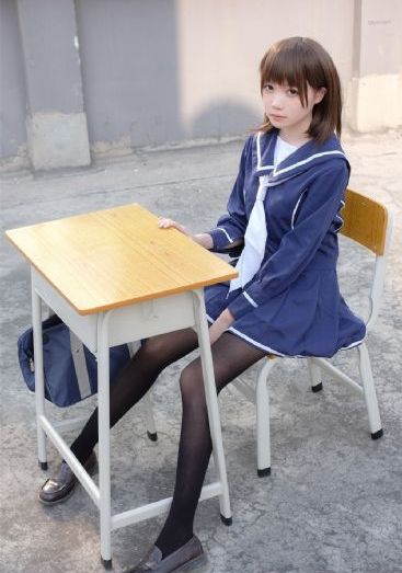 笼中女囚在线_高清完整无删减高清视频播放