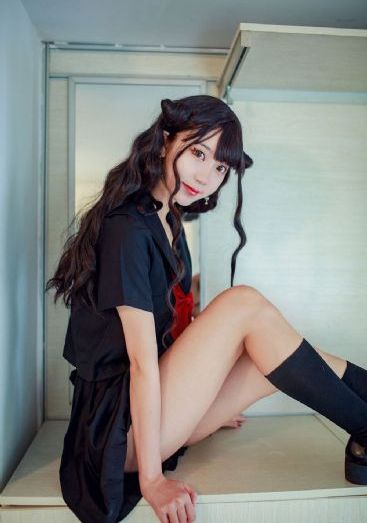 女生玩跳蛋_HD完整视频观看