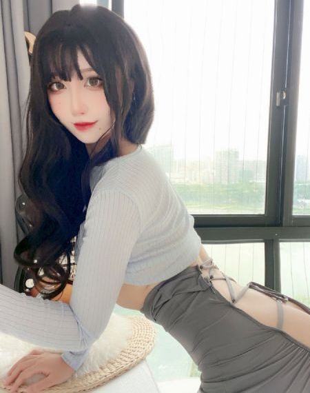 不扣钮扣的女子孩_国产剧超清免费观看